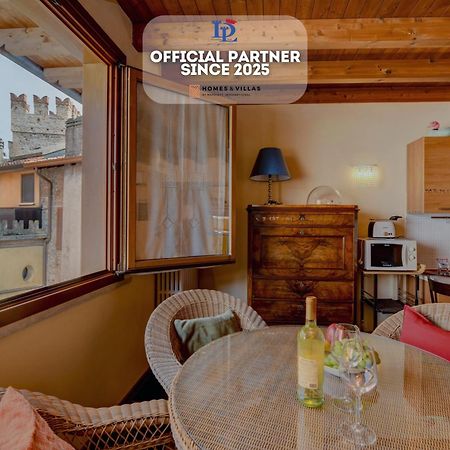 Desenzanoloft Official Partner Marriott Homes & Villas -Penthouse Never Say Never Sirmione Castle View Ngoại thất bức ảnh