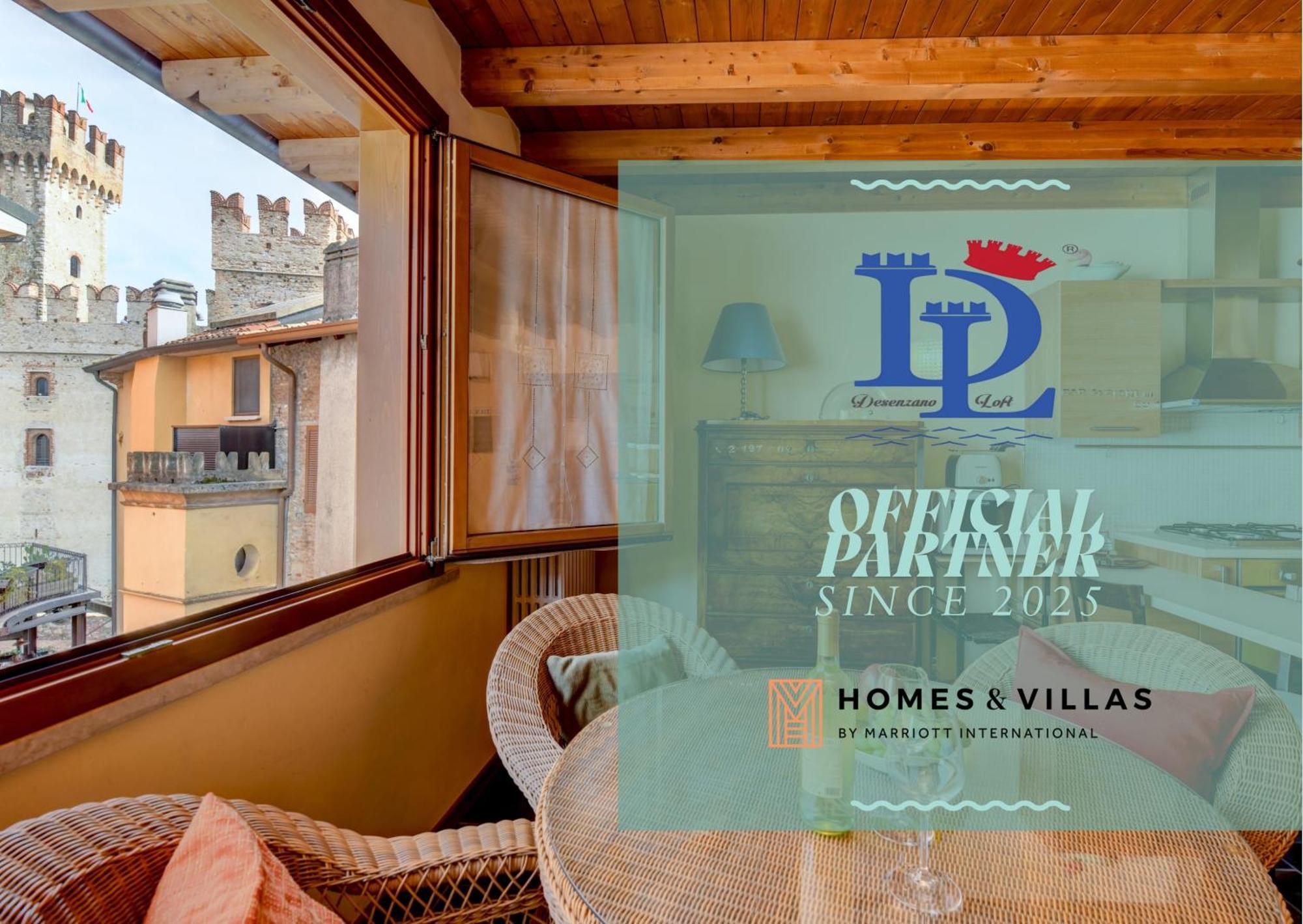Desenzanoloft Official Partner Marriott Homes & Villas -Penthouse Never Say Never Sirmione Castle View Ngoại thất bức ảnh