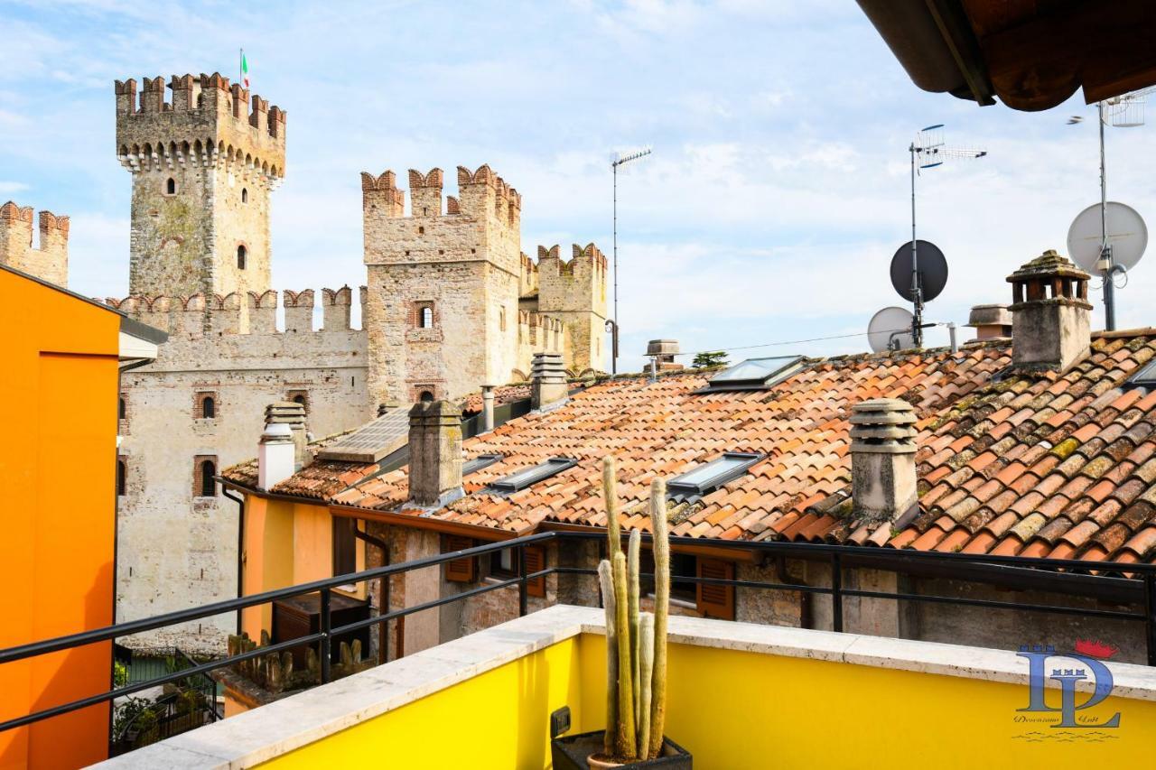 Desenzanoloft Official Partner Marriott Homes & Villas -Penthouse Never Say Never Sirmione Castle View Ngoại thất bức ảnh